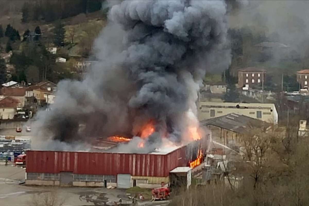 Incendio magazzino batterie al litio