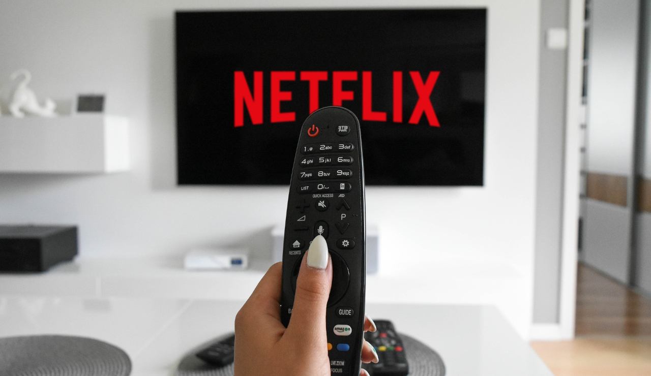 Netflix aumento abbonamenti